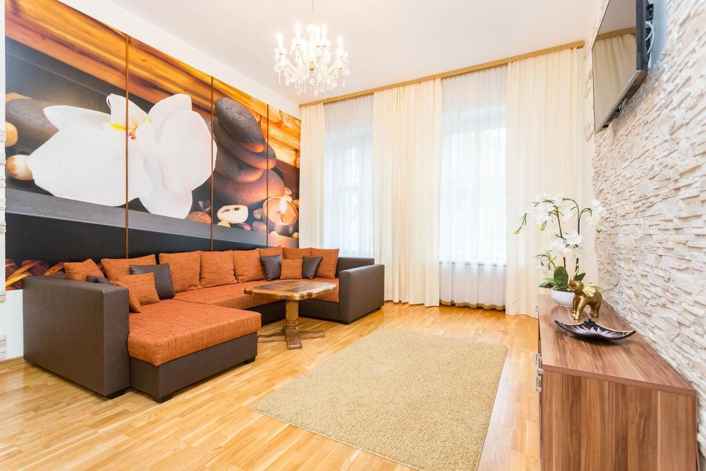 Orchid Apartment Old Town Талин Екстериор снимка