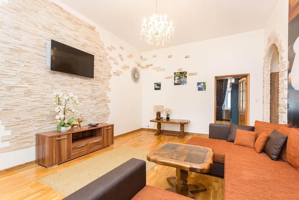 Orchid Apartment Old Town Талин Екстериор снимка