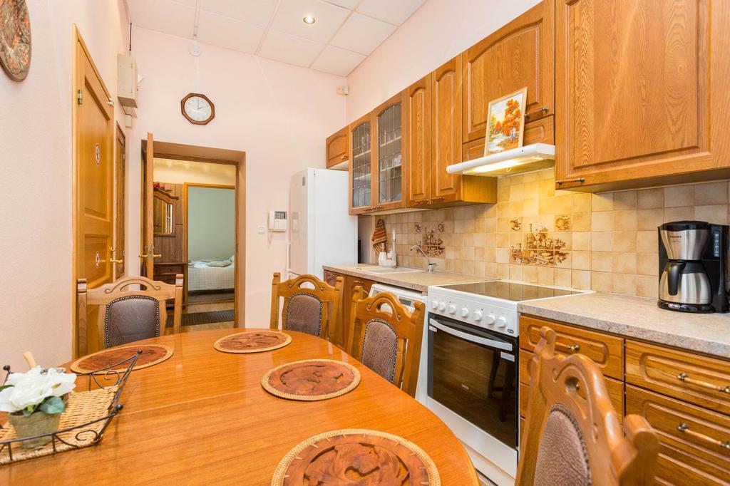 Orchid Apartment Old Town Талин Екстериор снимка
